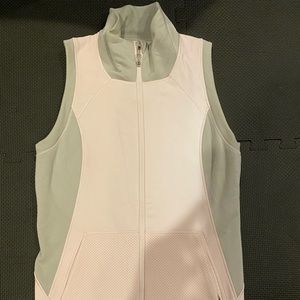Lululemon reflective running vest! New without tags